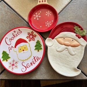 Christmas Serving Plates. 1-M. Stewart Cookie Melamine plate. 2- glass dishes.